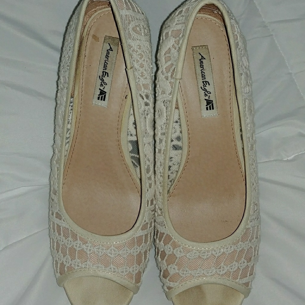AE Heels size 7